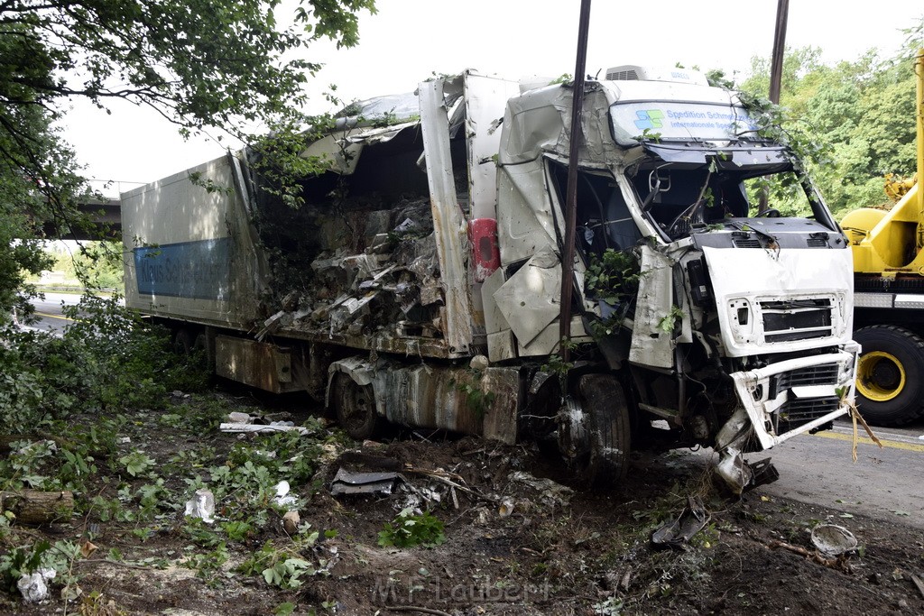 Schwerer VU A 3 Rich Oberhausen Hoehe AK Leverkusen P578.JPG - Miklos Laubert